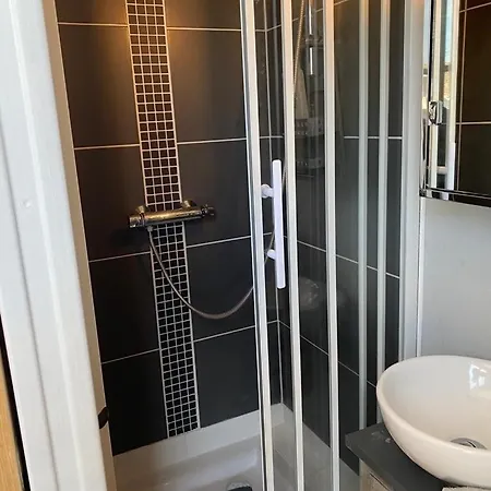 Le Trianon - Appt A 100m De La Appartement *